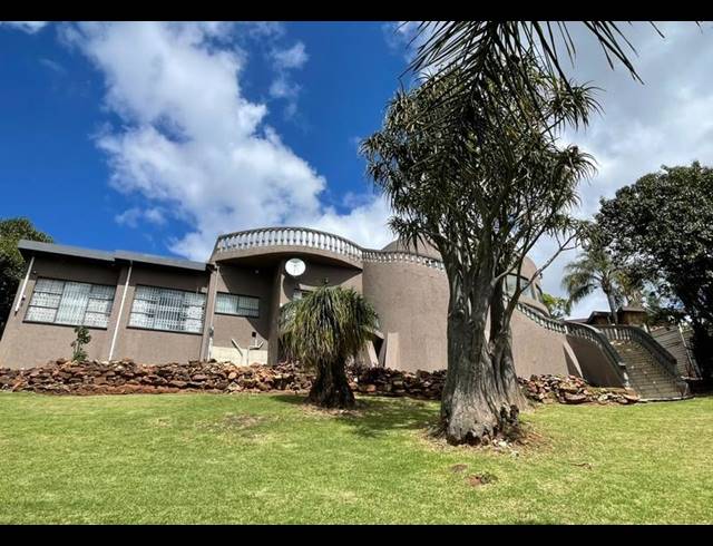 4 BEDROOM HOUSE FOR SALE IN ROODEKRANS